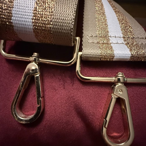 Bag strap like new
