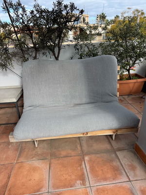 Sezlong for indoor or outdoor use used, converts to bed