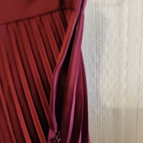 Sezane pleated skirt like new, length 82 cm, waist 36 cm