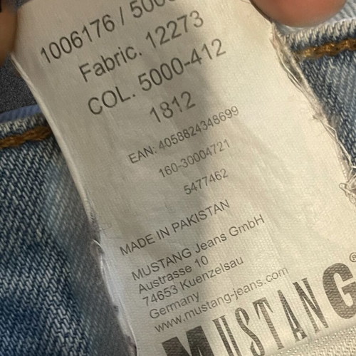 Mustang Oregon Tapered Jeans light wash size W32 L32 like new