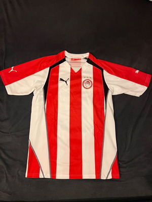 Olympiacos 2005-2006 jersey, size medium