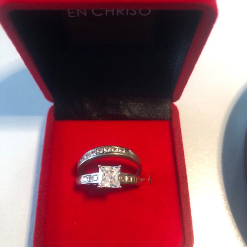 Engagement ring silver 925 with zircon, new