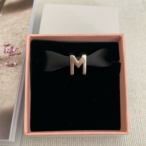Pandora Charm Monogram M silver new with certificate