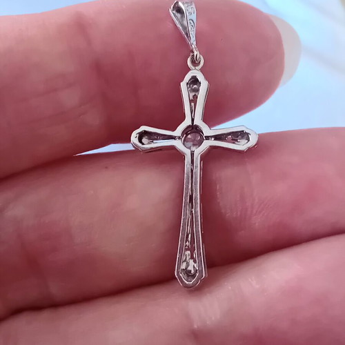 White gold cross 14K 585 with chain, vintage, like new