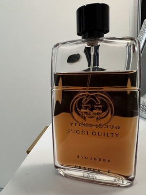 Gucci Guilty Absolute Eau de Parfum 70ml like new, men's fragrance