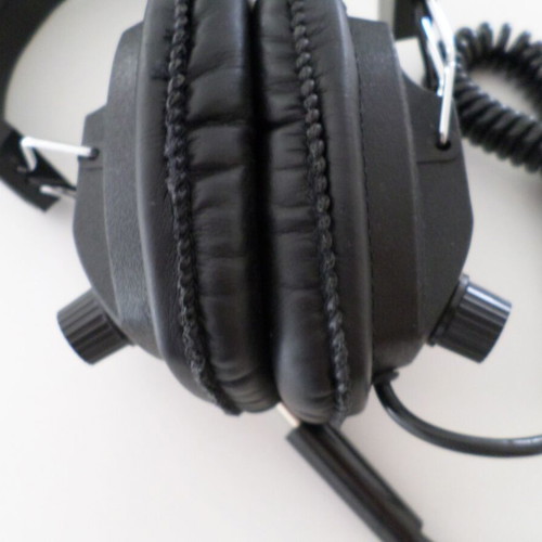 Betasound Beta-230 headphones like new