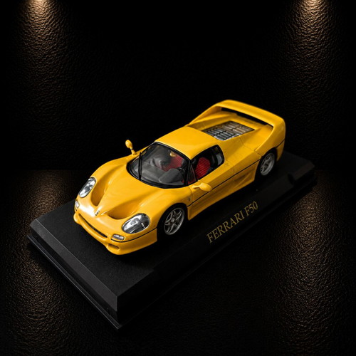 Ferrari F50 1:43 scale collectible model with base like new