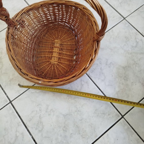 Wicker baskets used, set of two, large and medium size