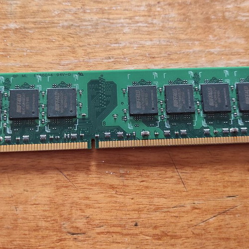 2GB DDR2 RAM 667 MHz Buffalo used