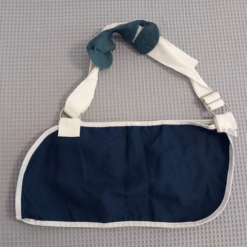 Arm sling used for hand stability