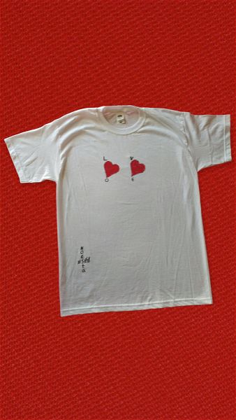  Handmade unisex T-shirt
