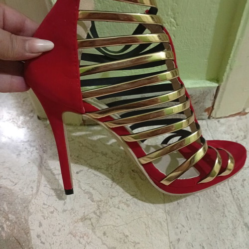 Heels size 39 new, red and gold