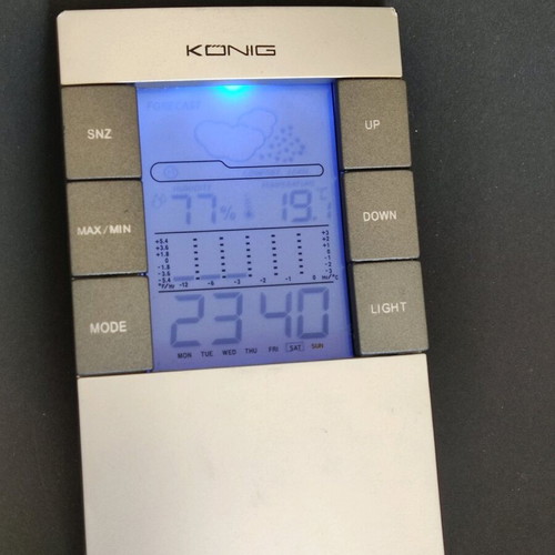 Konig KN-WS 101 weather station used with blue backlight