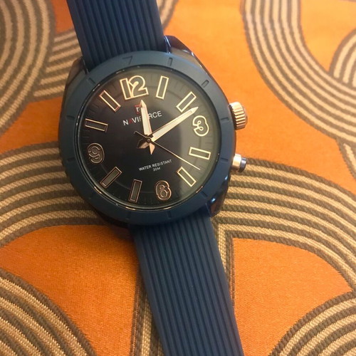 Naviforce 37mm unisex watch with light new