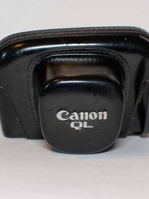 Canon QL17 camera case used