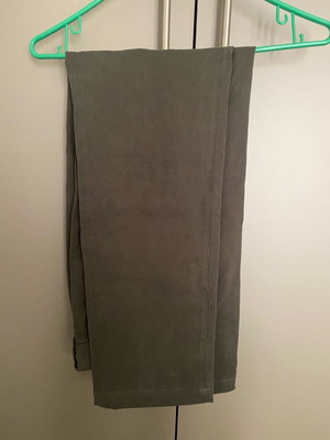 Massimo Dutti men's pants green like new, size EUR 38