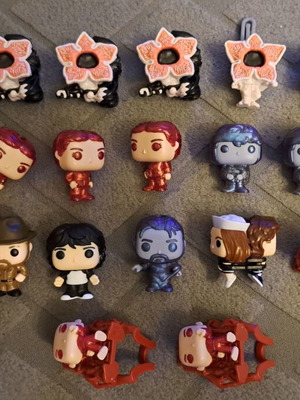 Kinder Stranger Things figures new, minimum order 3 pieces