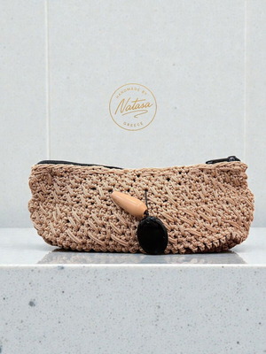 Handmade beige knitted handbag, new