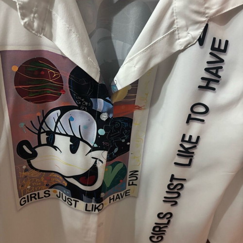 Mickey shirt like new, white, one size