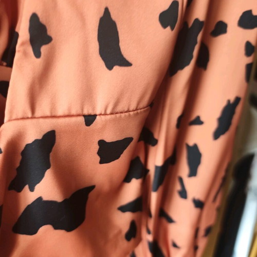Satin top N.Large new, black and orange