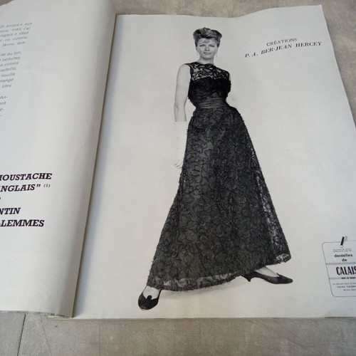 Fashion Guide Model Mannequin 1960s book used
