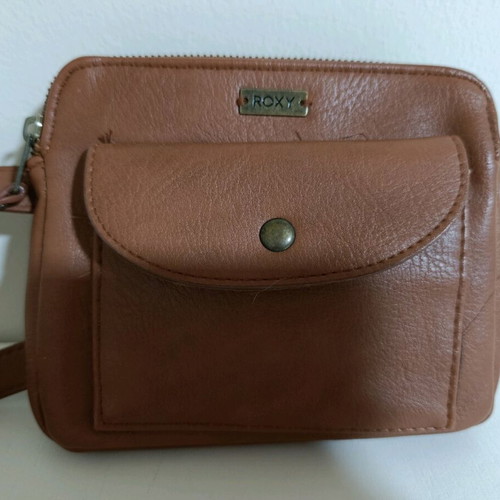 Roxy waist bag used, brown faux leather, adjustable strap