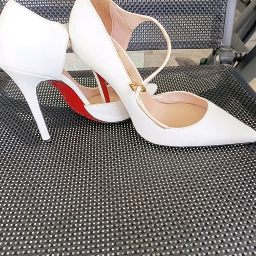 Mark Milan white pumps like new, size 38, 12cm heel