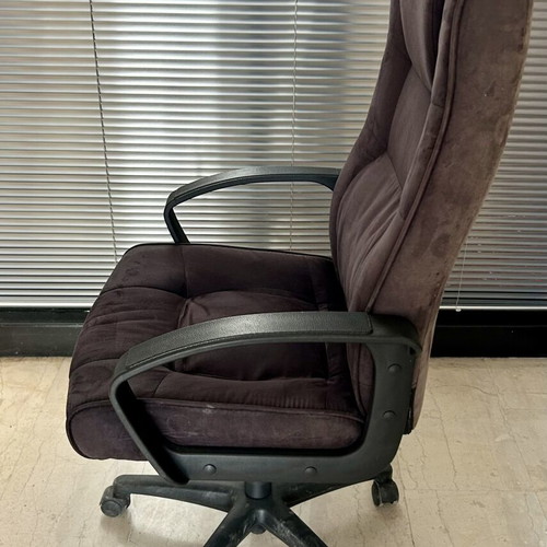 Office chair used, brown velvet fabric, adjustable height and tilt