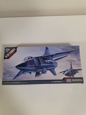 Αεροπλάνο μοντελισμού Μ-23S Flogger B (Academy) 1/72 καινούργιο