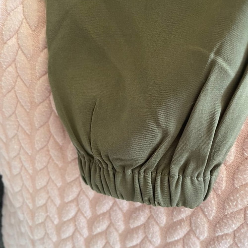 Stradivarius pants used NoS, olive color, size S