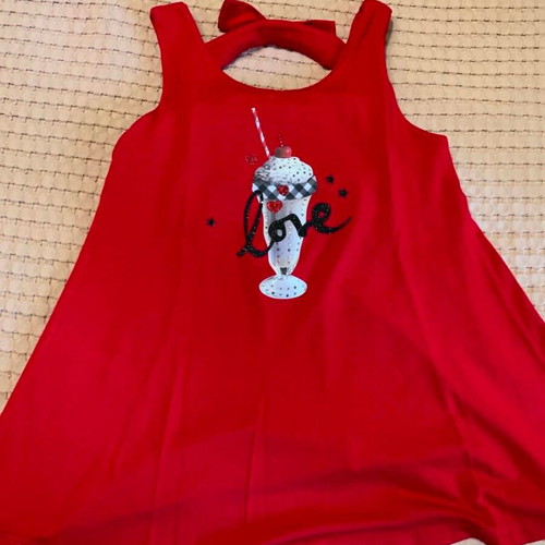 Lapin House sleeveless top like new, size 8, red