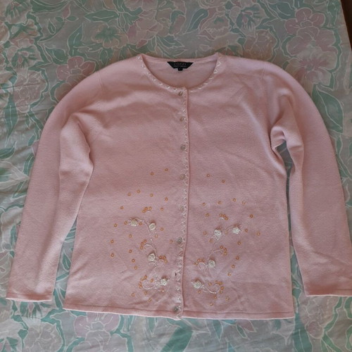 Vintage pink cardigan like new, size M/L
