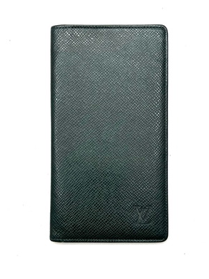 Louis Vuitton πορτοφόλι flap taiga πράσινο μεταχειρισμένο