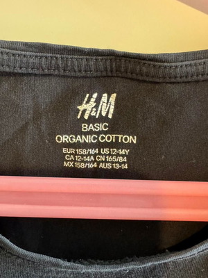 H&M Basic T-Shirt