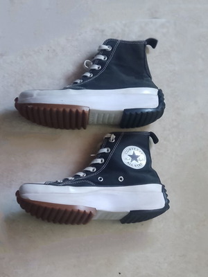 All Star Converse Chuck Taylor platform νούμερο 38 μαύρο σαν καινούργιο