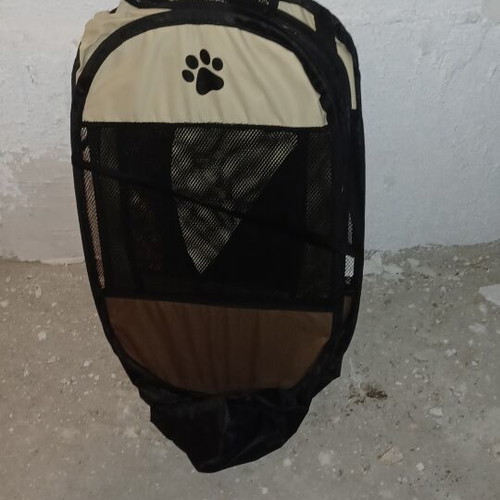 Dog nest lightly used