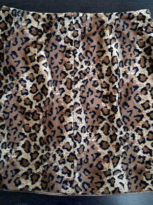 Vintage Leopard Skirt Gianni Rodini like new, mini with fur texture