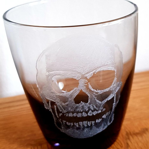 Collectible whiskey and vodka glasses, pack of 5, new with engraved skull