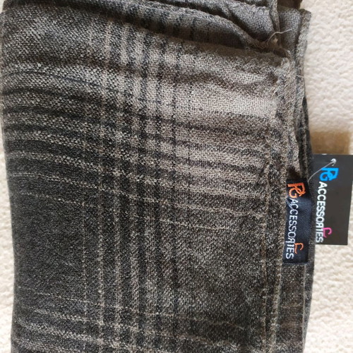 Scarf new in brown and black shades Pg Accessories