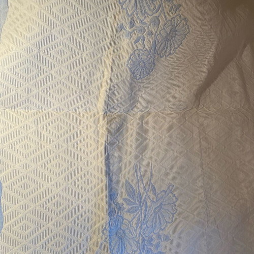 Valentini Bianco bed cover like new 258 x 215 cm