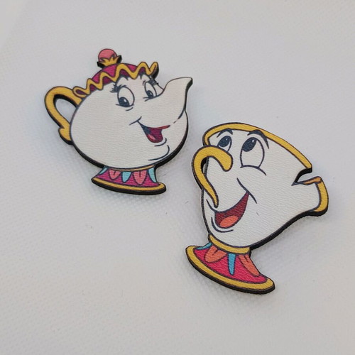 Wooden earrings Thrypsalaki and Madam Tsagero new, white