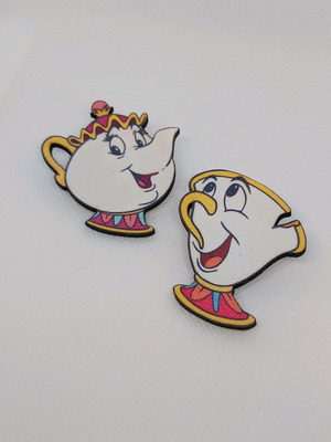 Wooden earrings Thrypsalaki and Madam Tsagero new, white