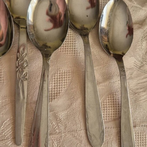 Stainless steel spoons used, pack of 10 with different designs