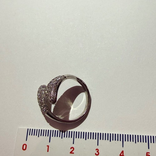 Vintage platinum plated ring with white zircon, adjustable size, like new