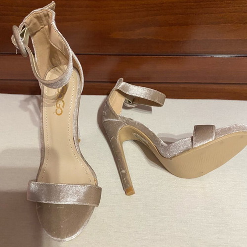 Beige suede GoGo Shoes sandal like new with buckle and 12 cm heel
