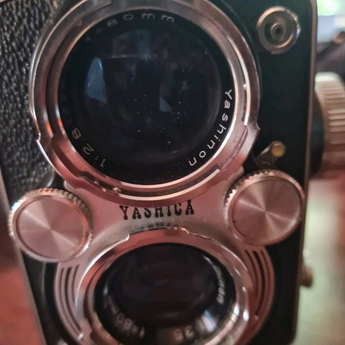 Yashica Twin Lens Reflex Camera used vintage 1950s–1960s medium format