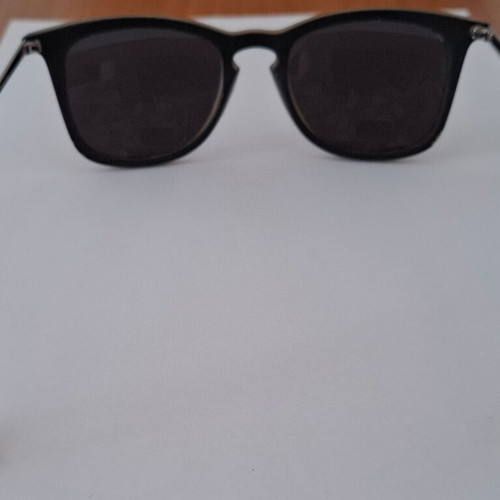 Raymond Clark unisex sunglasses used with silver mirror lenses and pink frame
