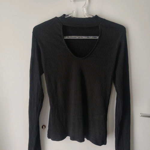 Choker ribbed black blouse like new, size M Terranova