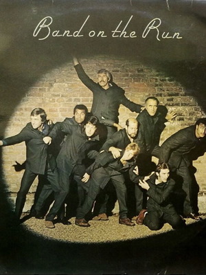 Band On The Run Wings vinyl LP album used, 1973