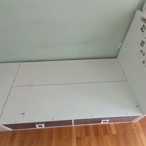 Children's bed used 1.90×0.84 with 3 drawers and storage space